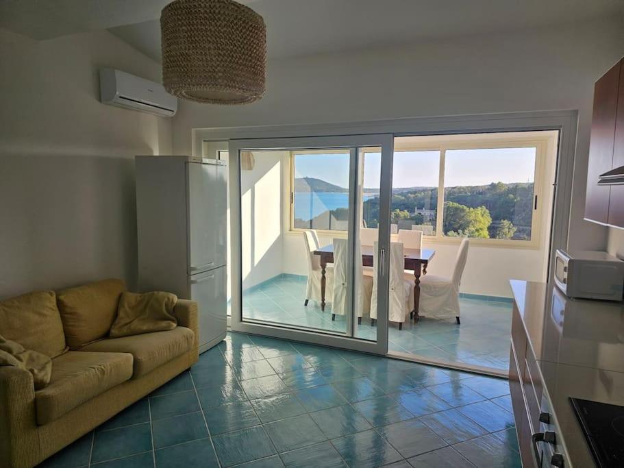 Vila La Casa Di Ludo Is Traias Exteriér fotografie